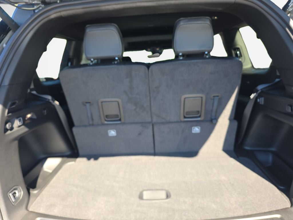 2027 Jeep Grand Cherokee Laredo Altitude
