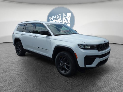 2027 Jeep Grand Cherokee L Laredo Altitude