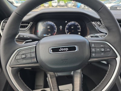 2027 Jeep Grand Cherokee Laredo Altitude
