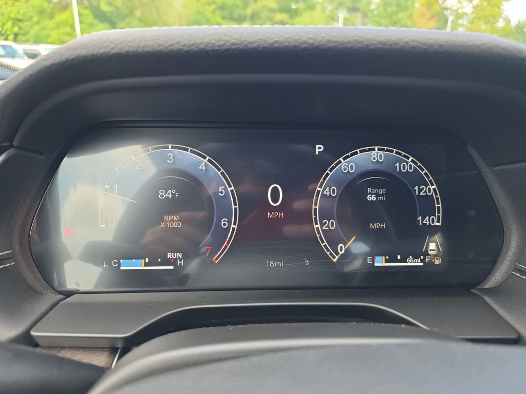 2027 Jeep Grand Cherokee Laredo Altitude