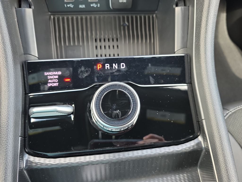 2027 Jeep Grand Cherokee Laredo Altitude