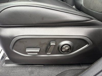 2027 Jeep Grand Cherokee Laredo Altitude
