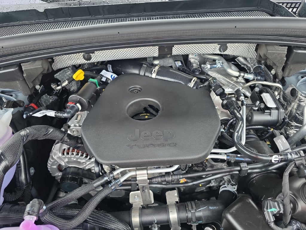 2027 Jeep Grand Cherokee Laredo Altitude