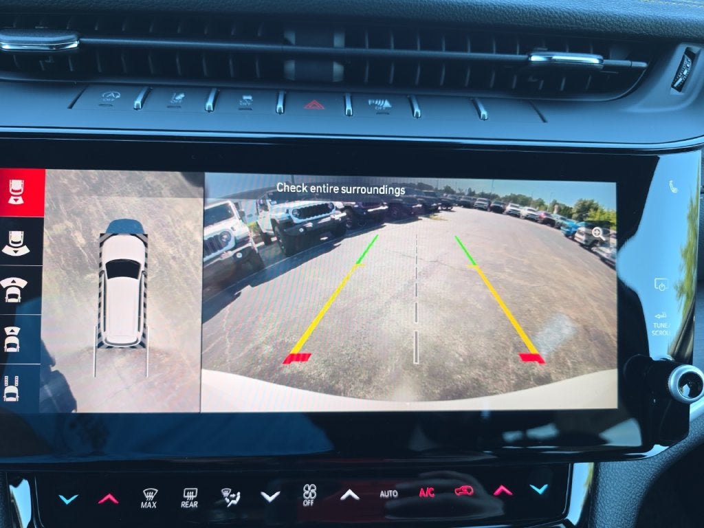 2026 Jeep Grand Cherokee Base