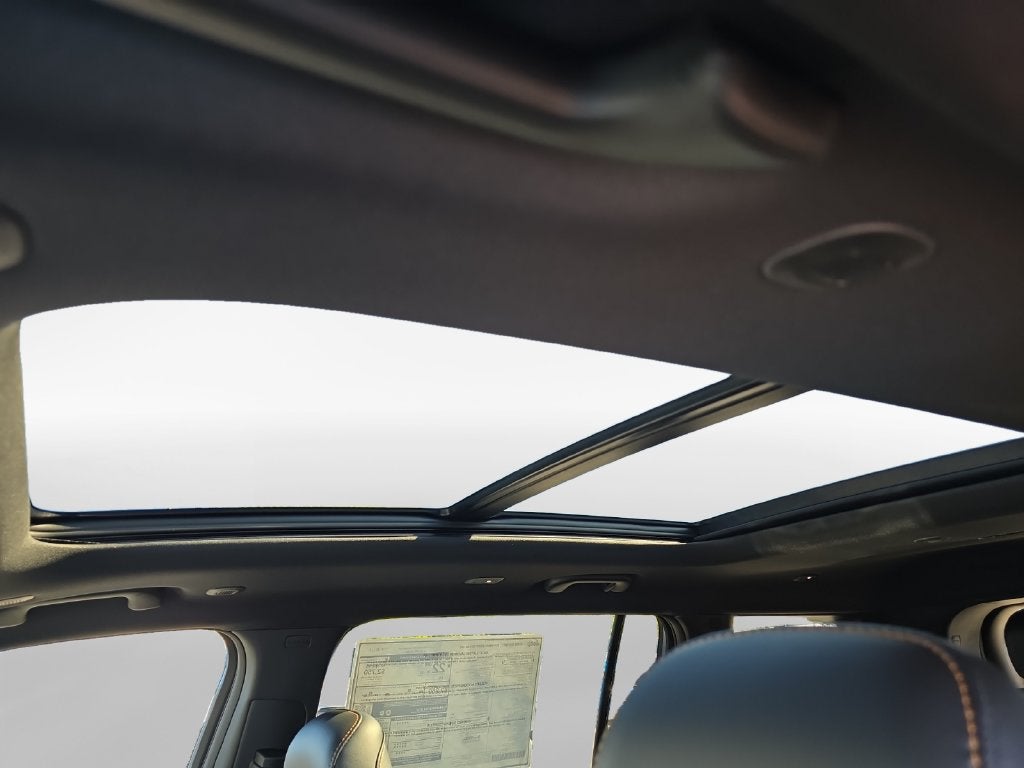 2026 Jeep Grand Cherokee Base