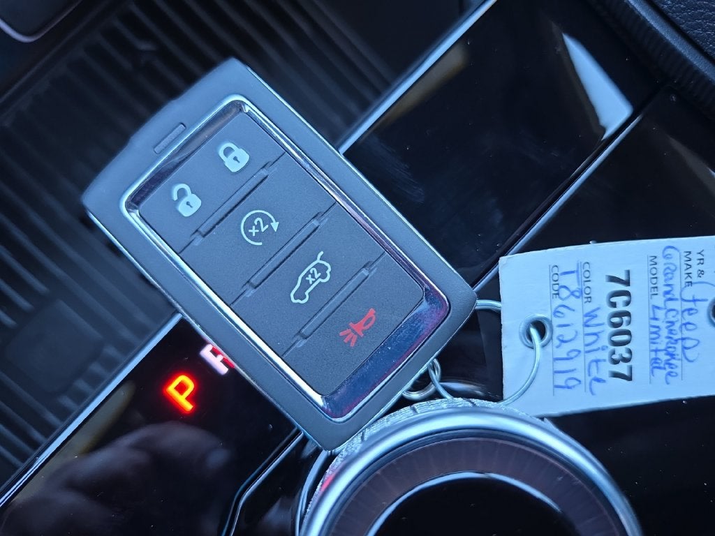 2026 Jeep Grand Cherokee Base