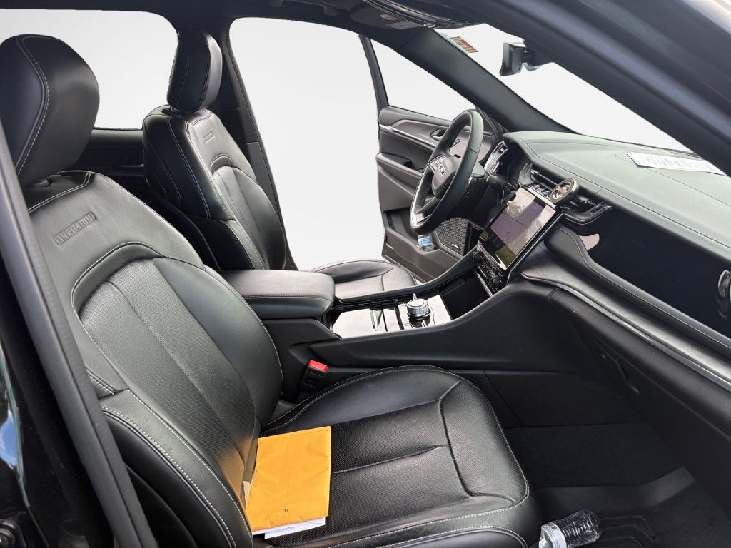 2023 Jeep Grand Cherokee L Overland