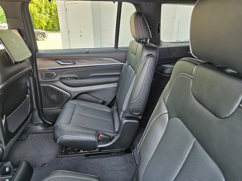 2025 Jeep Grand Cherokee Overland