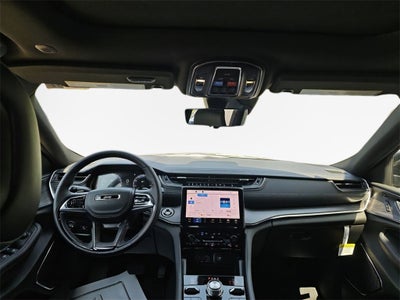 2025 Jeep Grand Cherokee Overland