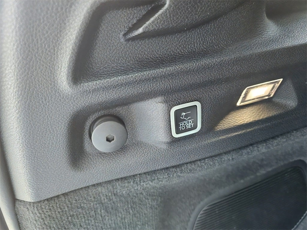 2025 Jeep Grand Cherokee Overland