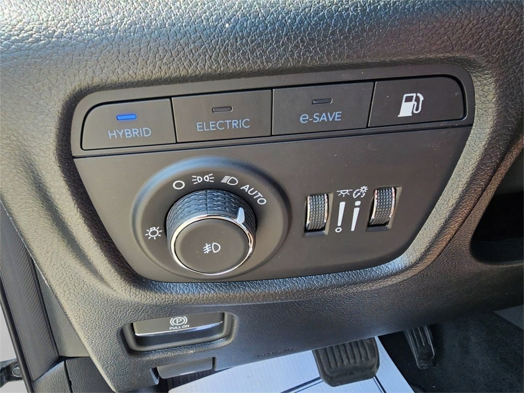 2025 Jeep Grand Cherokee Anniversary Edition 4xe