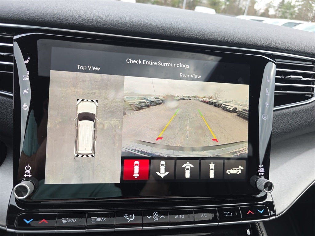 2026 Jeep Grand Wagoneer Base