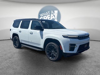 2026 Jeep Grand Wagoneer Base