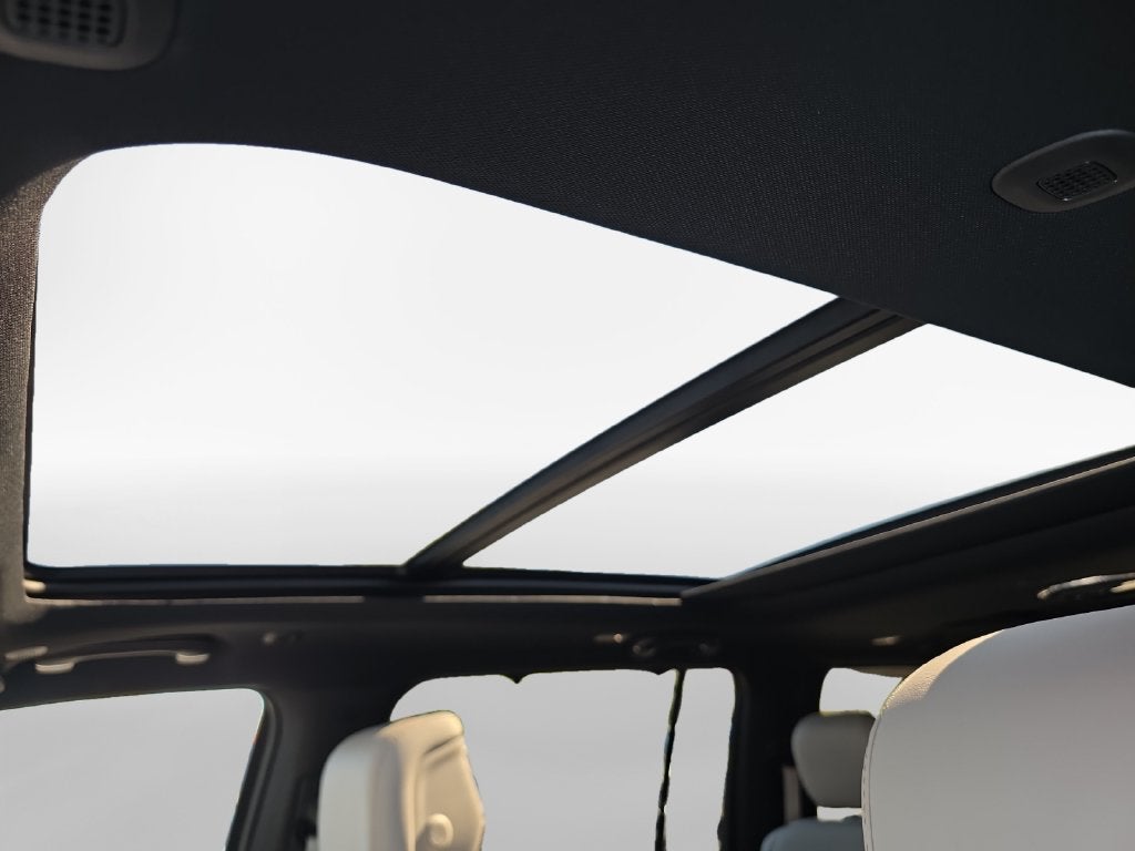 2027 Jeep Grand Wagoneer Base