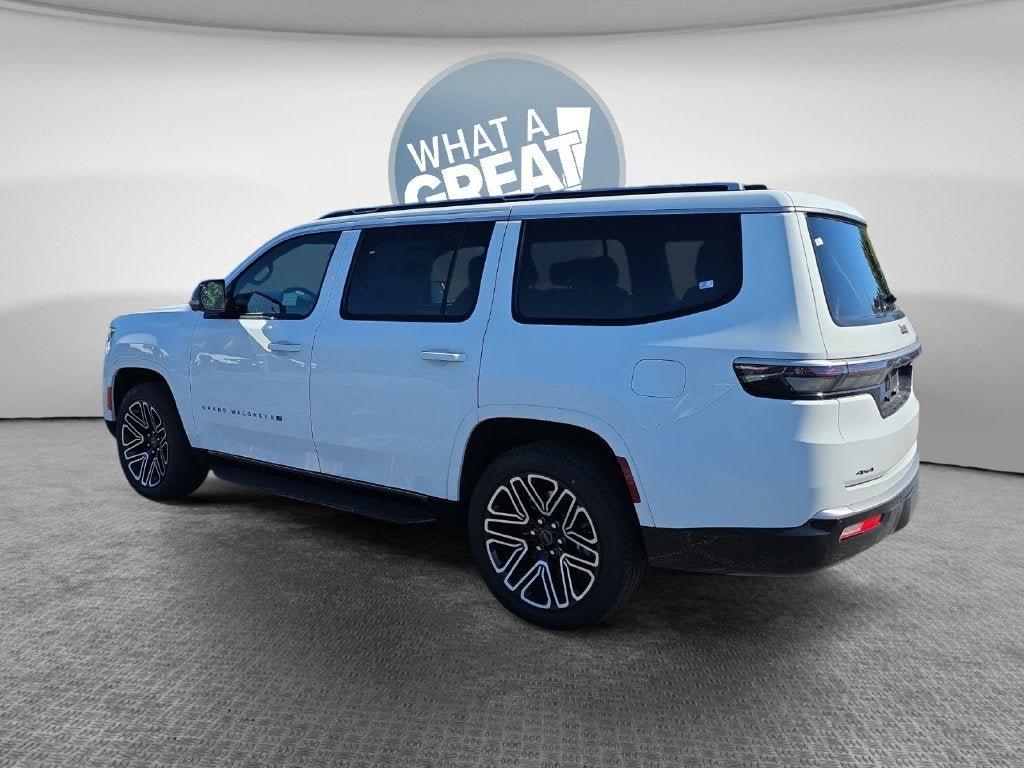 2027 Jeep Grand Wagoneer Base