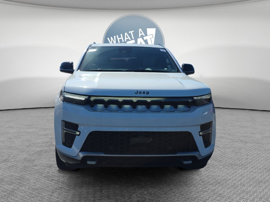 2027 Jeep Grand Wagoneer Base