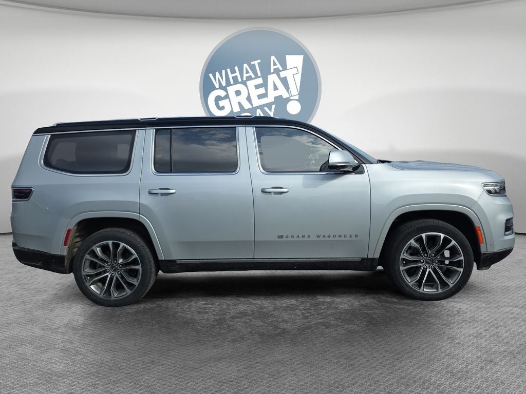 2022 Jeep Grand Wagoneer Series III