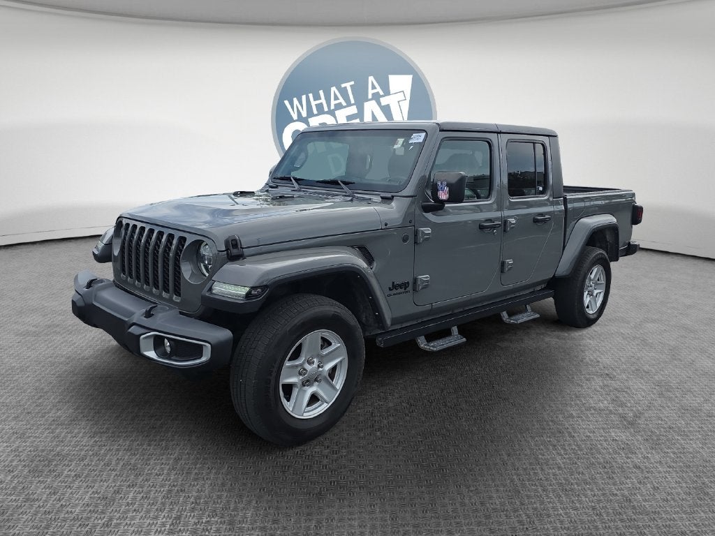 2022 Jeep Gladiator Sport