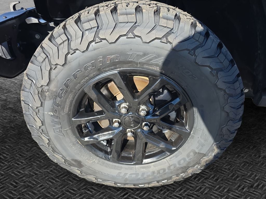 2023 Jeep Gladiator Base