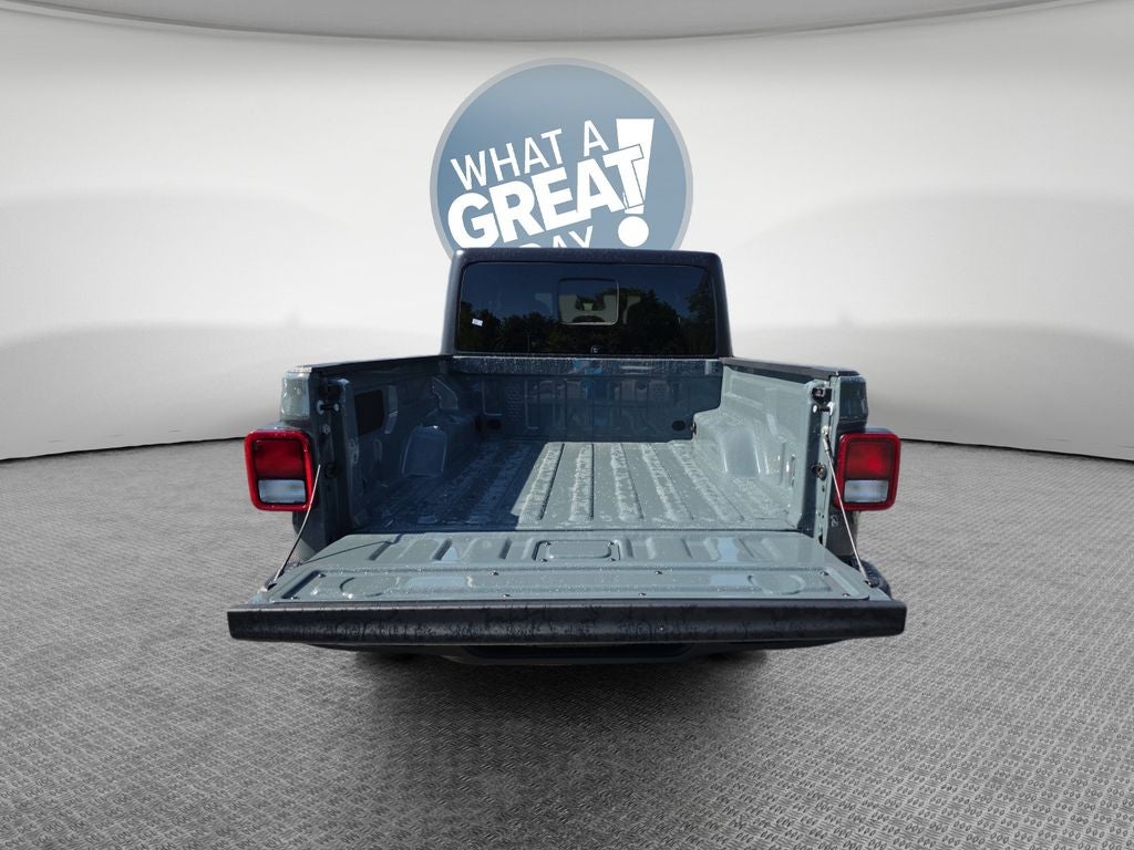 2026 Jeep Gladiator Sport S
