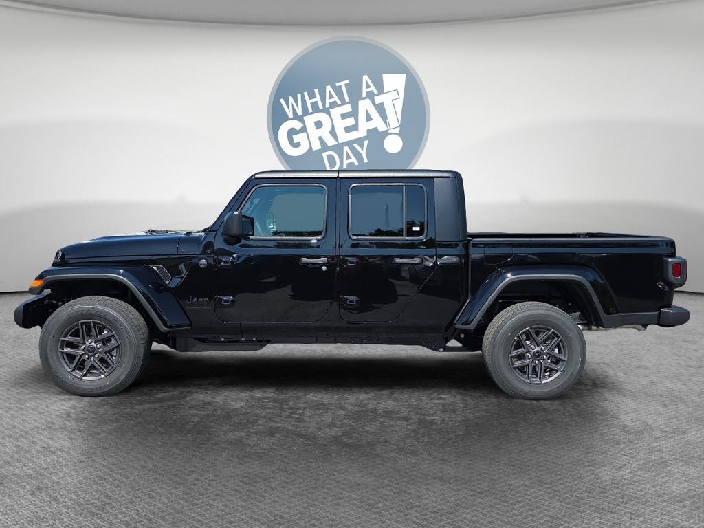 2026 Jeep Gladiator Sport S