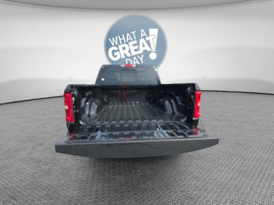 2027 RAM 1500 Big Horn/Lone Star