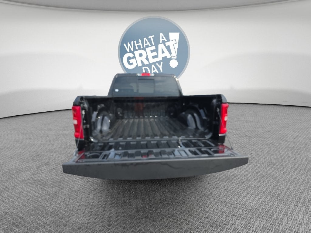 2027 RAM 1500 Big Horn/Lone Star