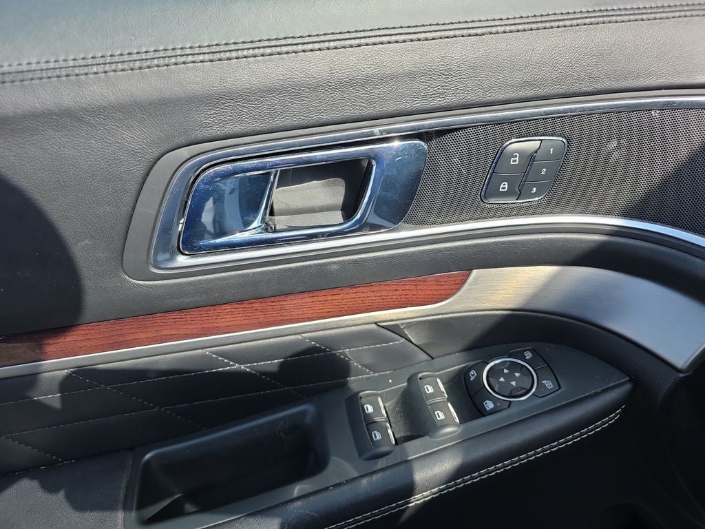 2018 Ford Explorer Platinum