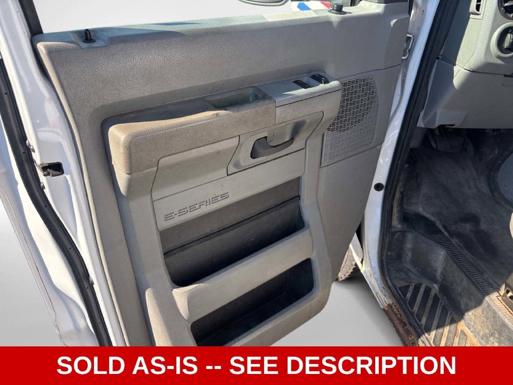 2013 Ford E-350SD Base