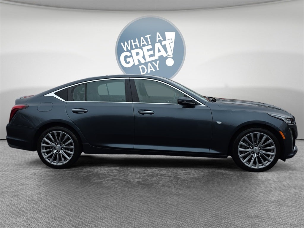 2022 Cadillac CT5 Premium Luxury