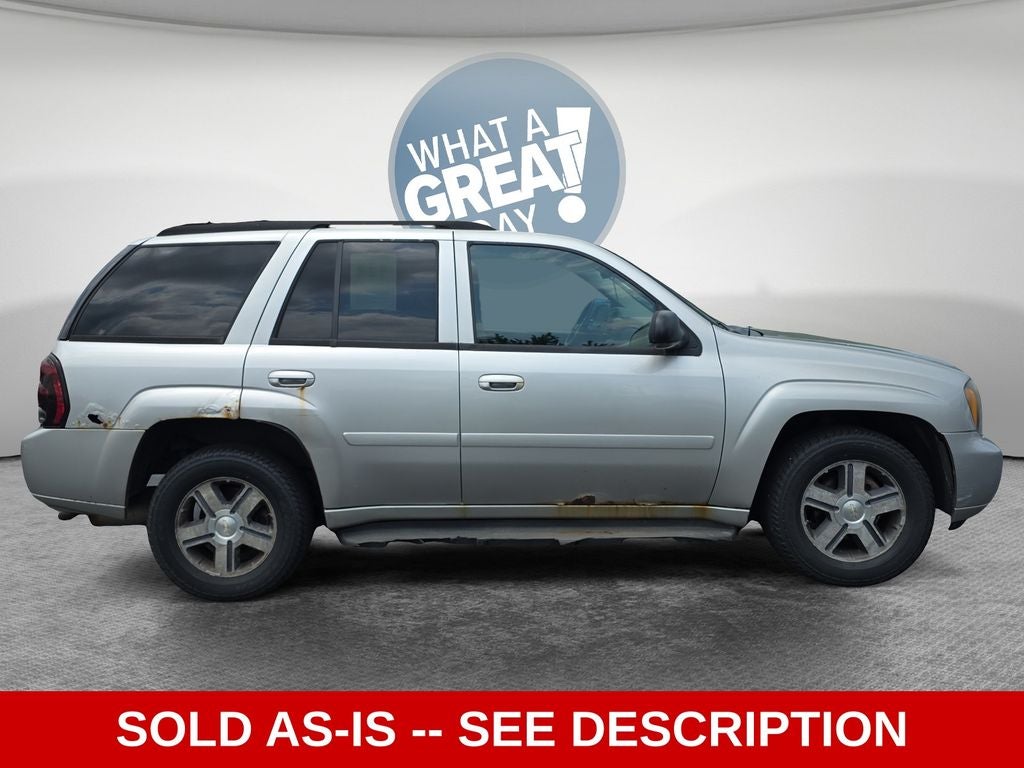 Used 2007 Chevrolet TrailBlazer LT with VIN 1GNDT13S872197307 for sale in Austintown, OH
