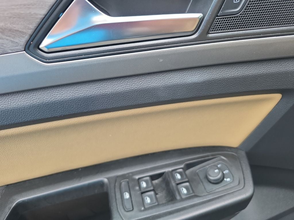 2020 Volkswagen Atlas Cross Sport 3.6L V6 SE w/Technology 4Motion