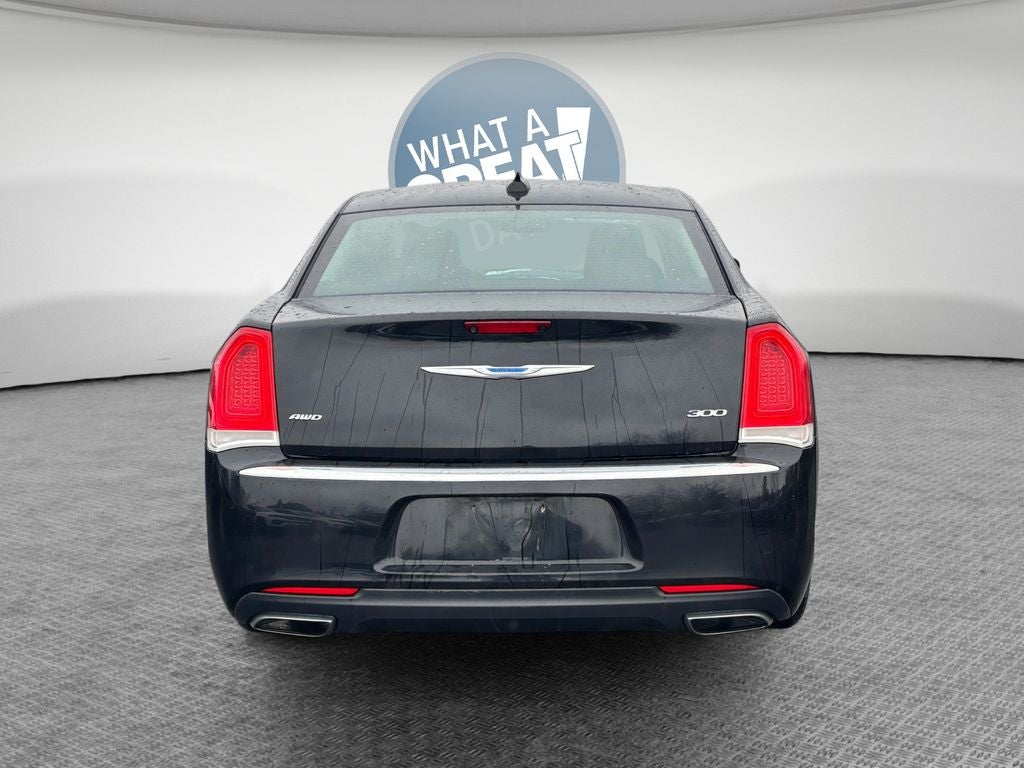 2018 Chrysler 300 Limited