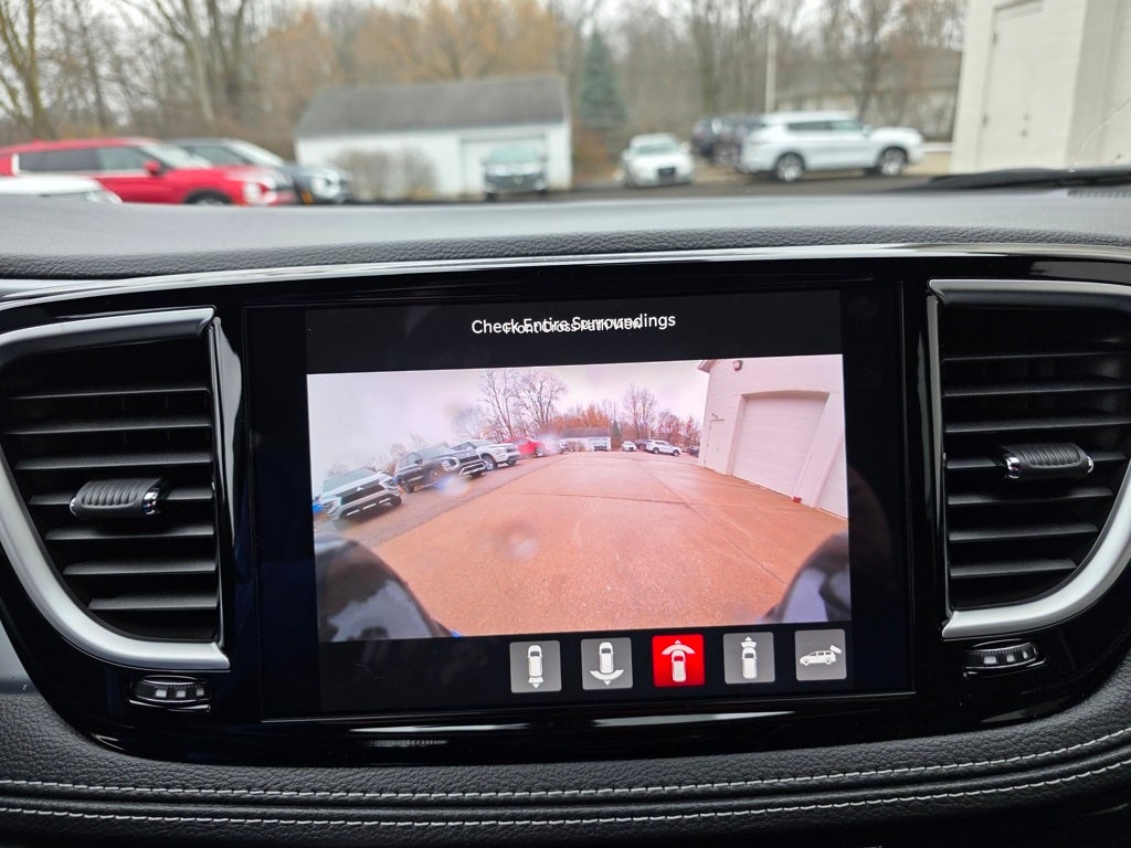 2026 Chrysler Pacifica Limited