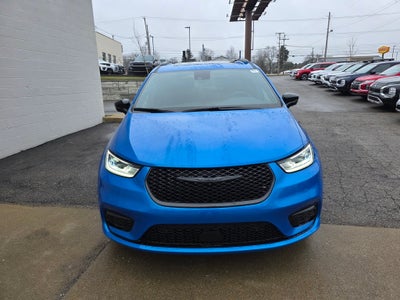 2026 Chrysler Pacifica Limited