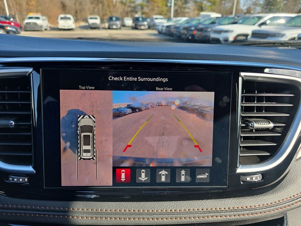 2026 Chrysler Pacifica Pinnacle