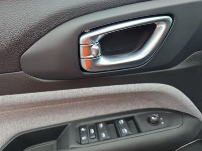 2026 Jeep Compass Base