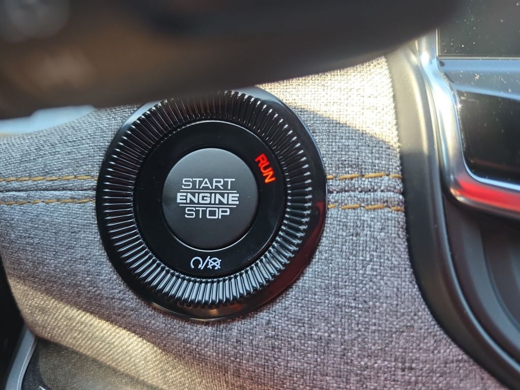 2026 Jeep Compass Base