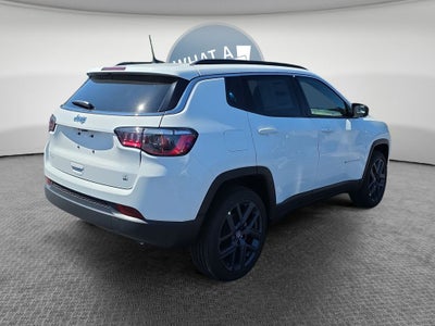 2026 Jeep Compass Base