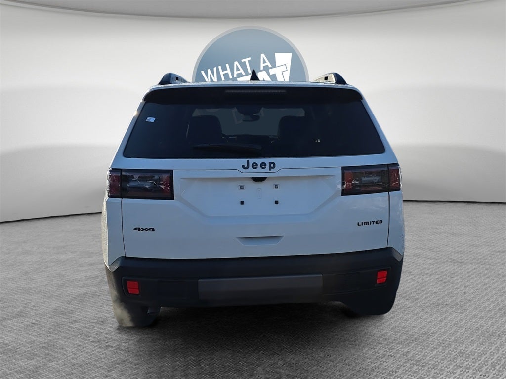 2026 Jeep Cherokee Laredo