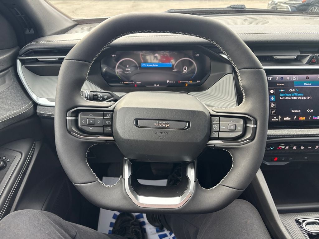 2026 Jeep Cherokee Laredo