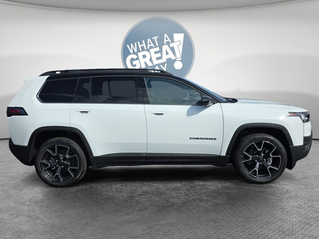 2026 Jeep Cherokee Overland