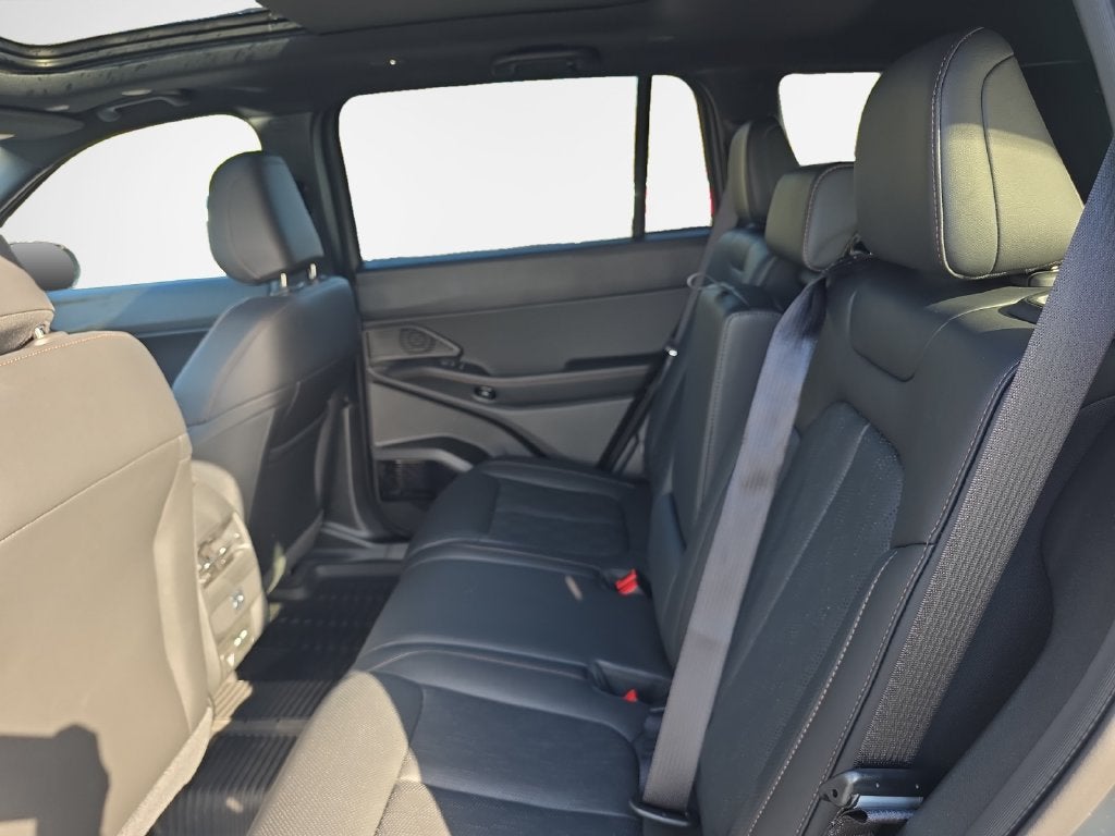 2027 Jeep Cherokee Overland