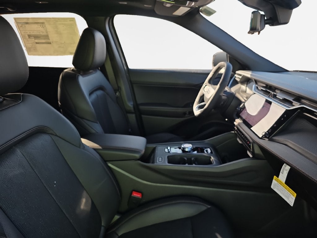 2027 Jeep Cherokee Overland