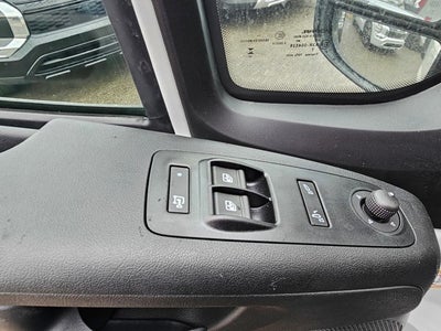 2025 RAM Promaster Base