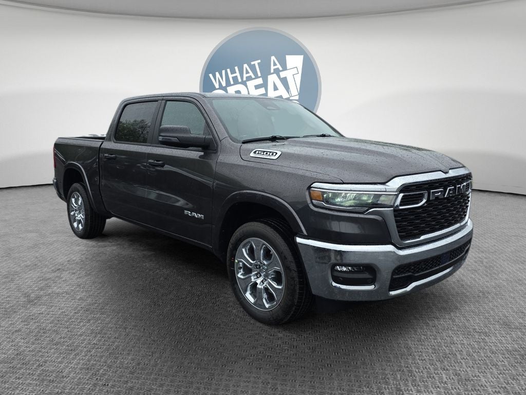 2026 RAM 1500 Big Horn/Lone Star 4x4 Crew Cab 5'7's photo