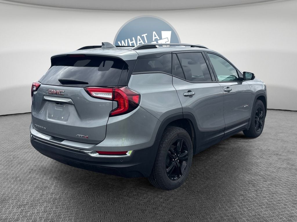 2023 GMC Terrain AT4