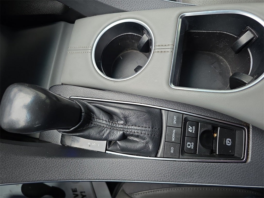 2021 Toyota Avalon Hybrid Limited