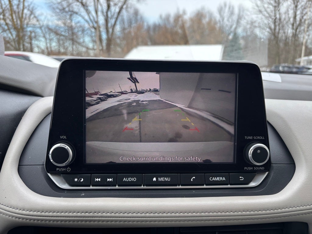 2025 Nissan Rogue SV