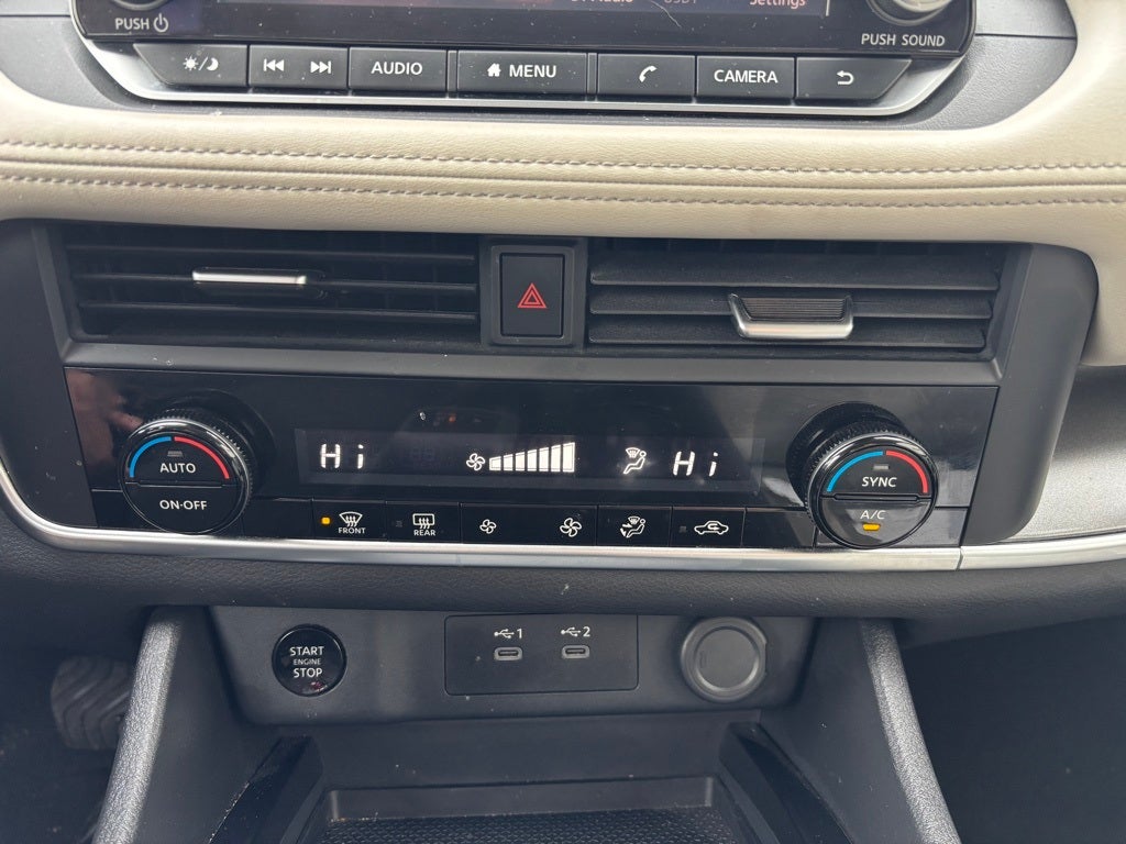 2025 Nissan Rogue SV